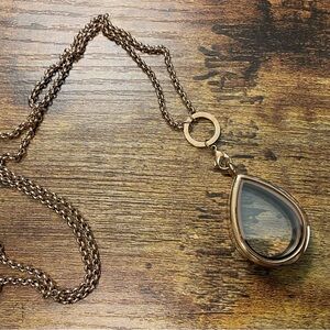 Elegant Rose Gold Teardrop Locket Necklace